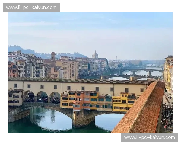 佛罗伦萨vs罗马：文艺复兴的摇篮与永恒之城的风雅对决